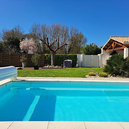 Chambre D Hote La Riviere 45M2 Jardin Et Piscine Aigrefeuille-dʼAunis Esterno foto