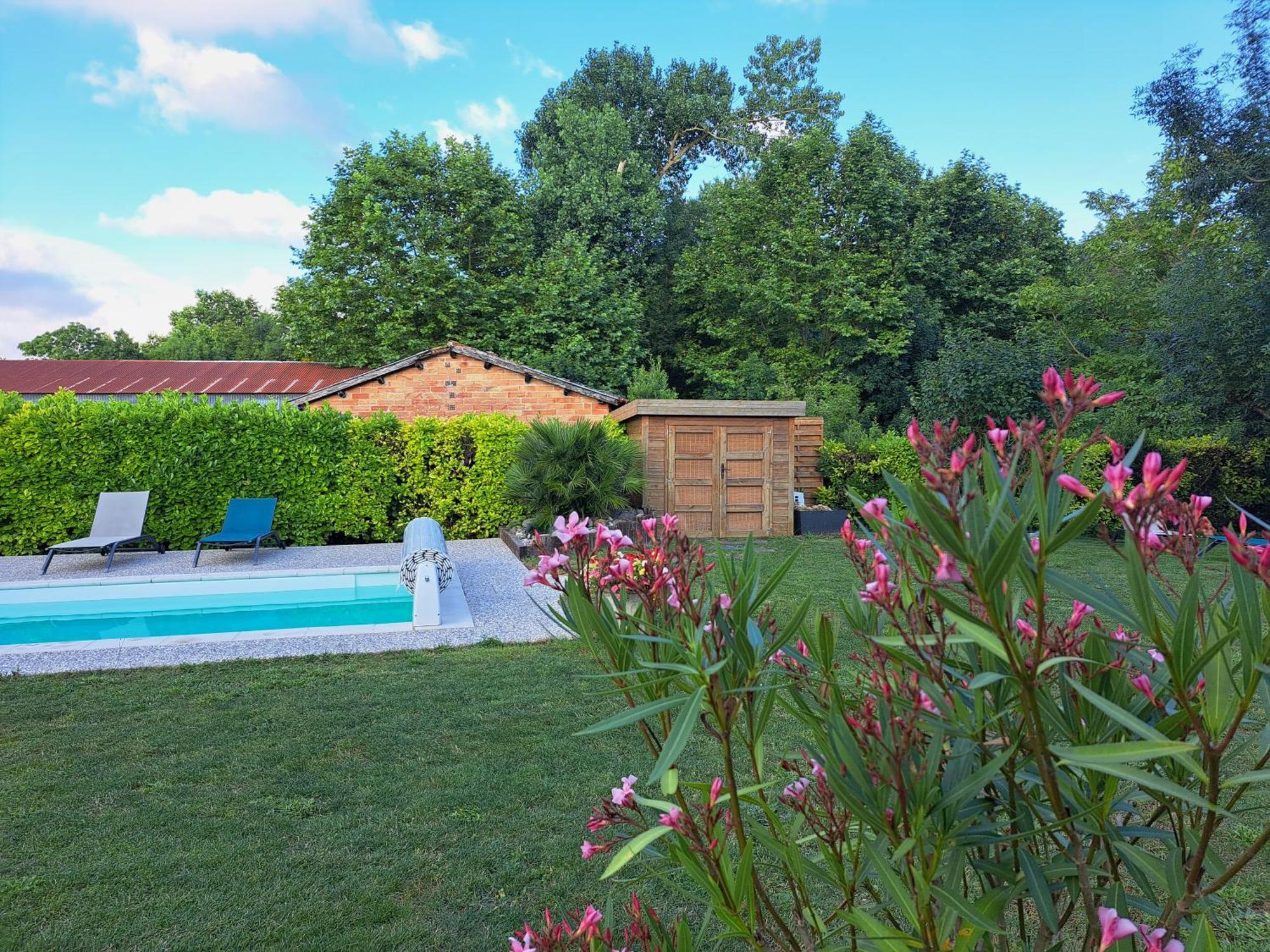 Chambre D Hote La Riviere 45M2 Jardin Et Piscine Aigrefeuille-dʼAunis Esterno foto